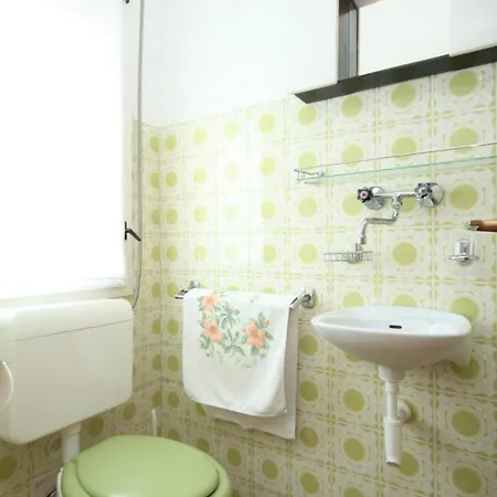 Appartement With A Parking Space Pula - 7321 Valdebek