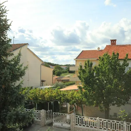 With A Parking Space Pula - 7321 * Valdebek