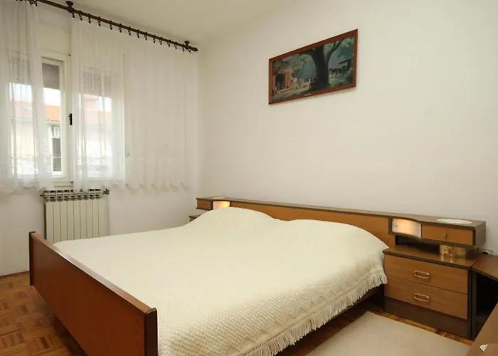 With A Parking Space Pula - 7321 Apartman